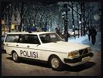 Volvo 245 poliisi DeA