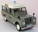 Land Rover Defender 109 Series II 3.5 D 1962 г - Военная полиция - Испания - IXO MODELS-ALTAYA