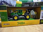 Скиддер John Deere 748 H.ERTL.