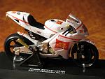 HONDA RC212V 2010 Gresini #33 M.MELANDRI (New Ray)0