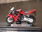 Honda CBR 1000 RR (Welly)0