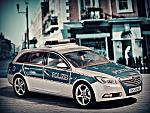 Opel Insignia Sports Tourer   Polizei Schuko